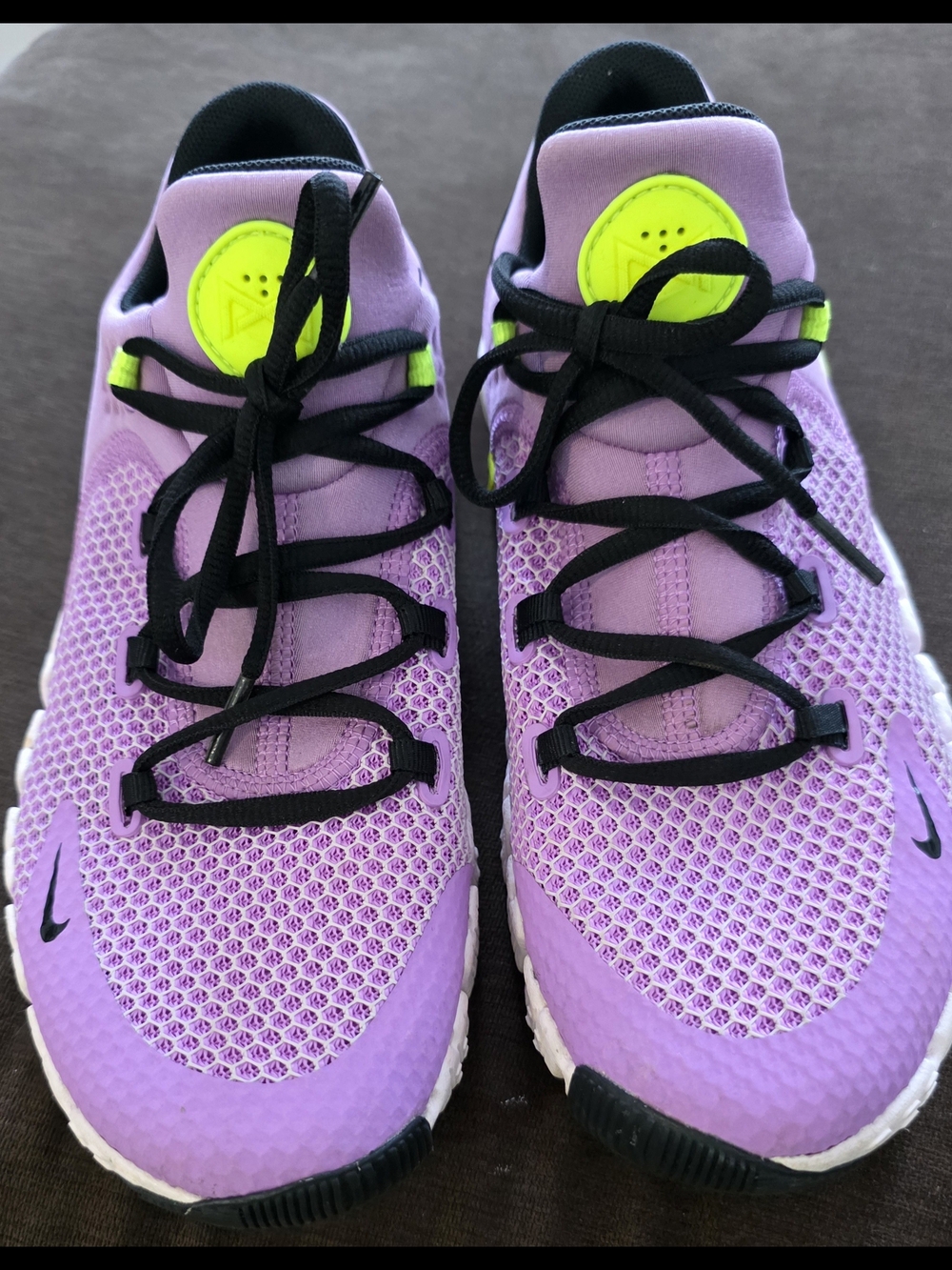Nike Women’s Lavender Running Sneakers with Neon Yellow Accents